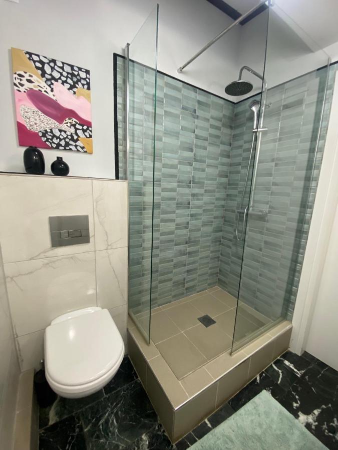 5 Rooms Athena Bagian luar foto