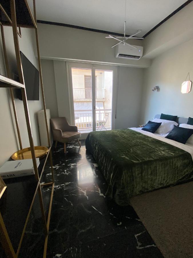 5 Rooms Athena Bagian luar foto