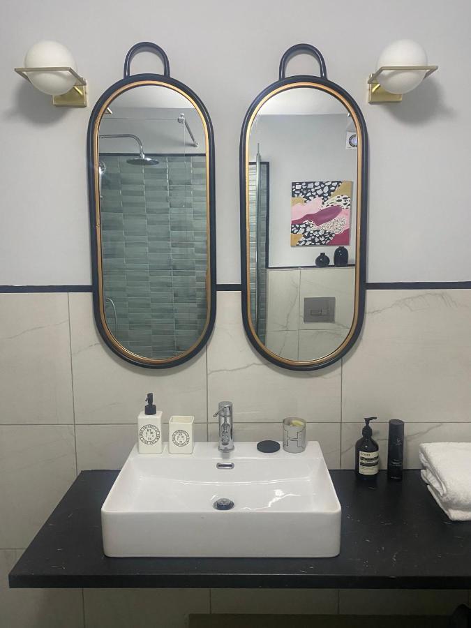 5 Rooms Athena Bagian luar foto