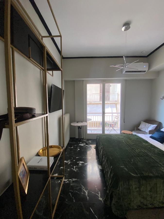 5 Rooms Athena Bagian luar foto