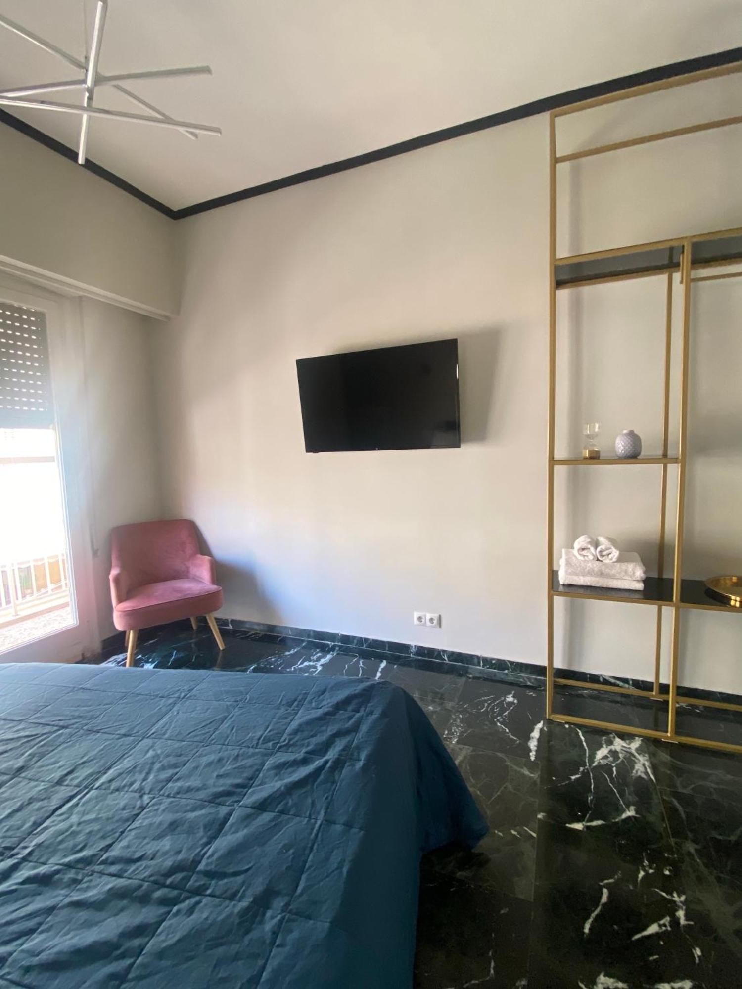 5 Rooms Athena Bagian luar foto